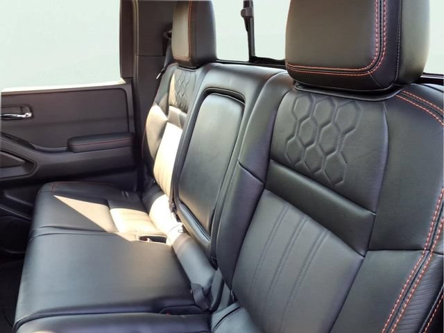 Used 2024 Nissan Frontier PRO-4X w/ Pro Premium Package AWD/4WD image 9