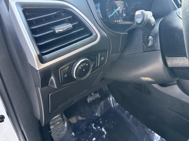 Used 2024 Ford Edge SEL image 24