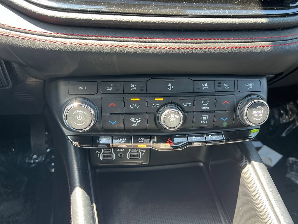 Certified 2024 Dodge Durango GT AWD/4WD image 31