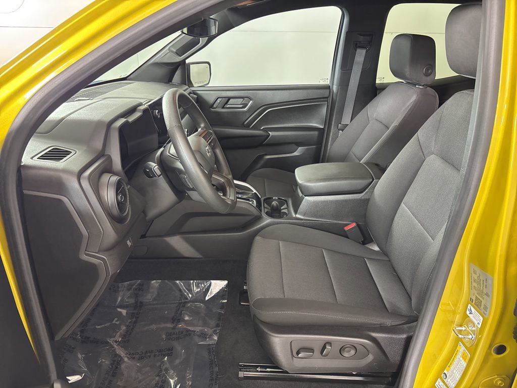 Used 2023 Chevrolet Colorado Trail Boss w/ Technology Package image 21