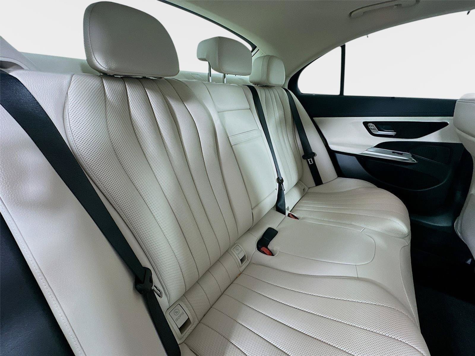 Certified 2026 Mercedes-Benz E 350 4MATIC Sedan image 37