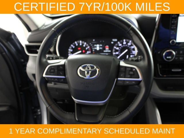 Used 2022 Toyota Highlander XLE FWD image 18