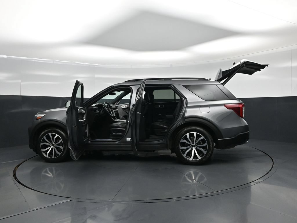 Certified 2023 Ford Explorer ST-Line w/ Class IV Trailer Tow Package RWD image 34