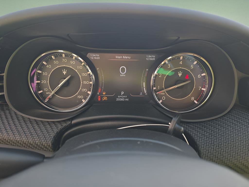 Used 2021 Maserati Quattroporte S GranSport Q4 AWD/4WD image 8