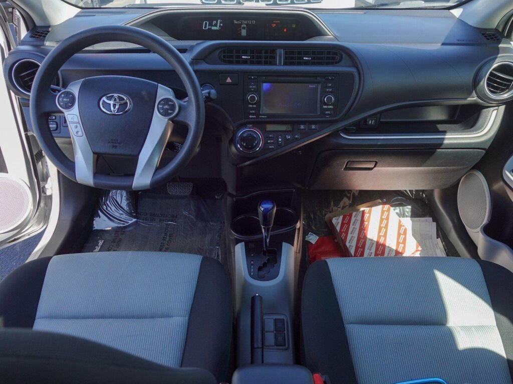 Used 2014 Toyota Prius C Three image 11
