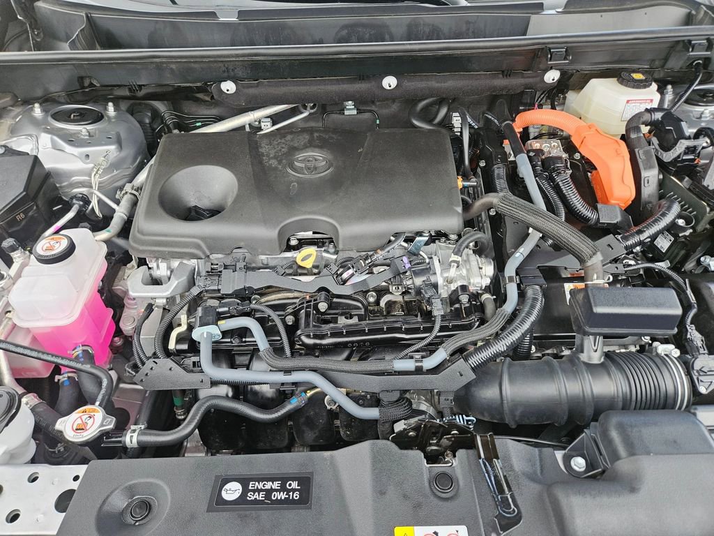 Used 2025 Toyota RAV4 XLE image 23