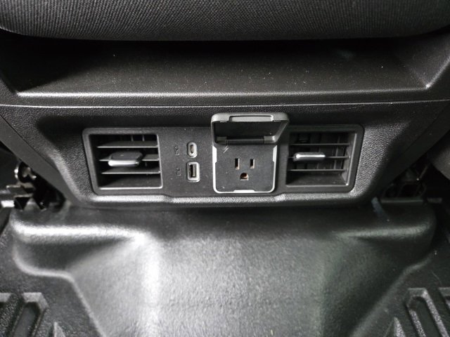 Used 2022 Chevrolet Silverado 1500 LT image 47