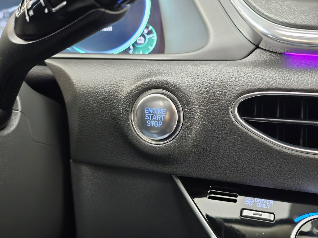 Used 2023 Hyundai Sonata Limited w/ Cargo Package image 28