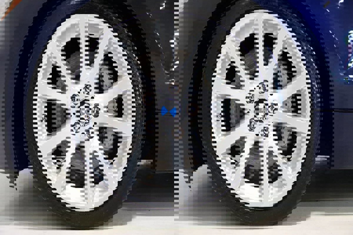 Used 2012 BMW 135i Convertible image 69