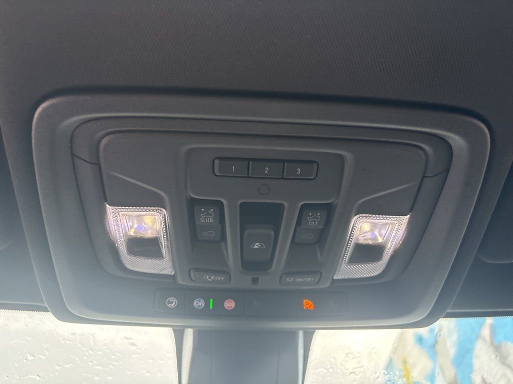 Used 2022 GMC Sierra 1500 AT4 w/ AT4 Premium Package AWD/4WD image 19