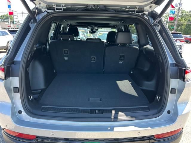 Used 2023 Jeep Grand Cherokee Altitude image 26