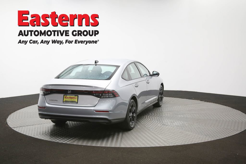 Used 2025 Honda Accord SE image 41
