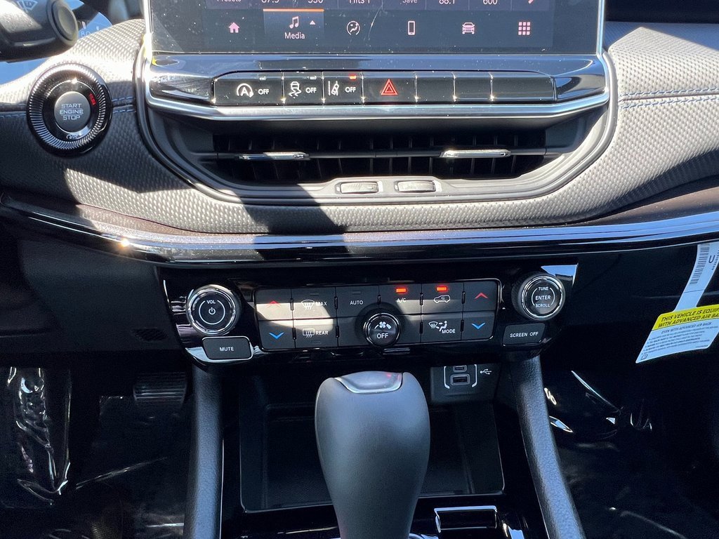 New 2026 Jeep Compass Latitude w/ Quick Order Package 29K image 23