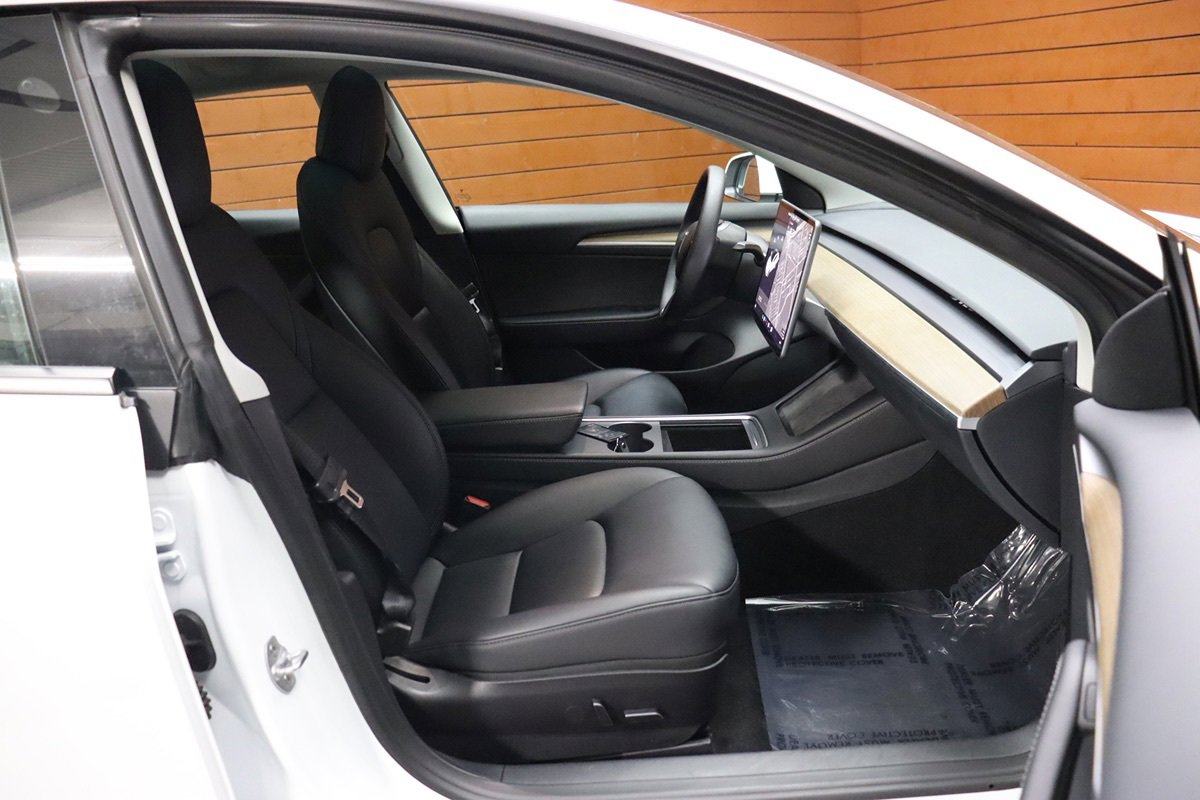 Used 2023 Tesla Model 3 Standard Range RWD image 56