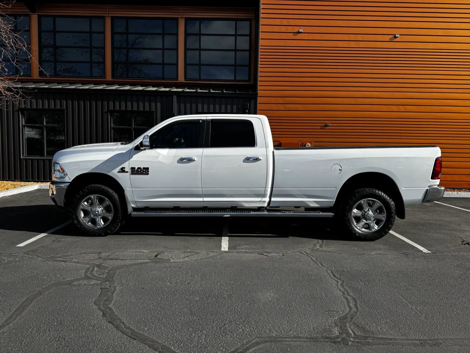 Used 2018 RAM 2500 Big Horn AWD/4WD image 2