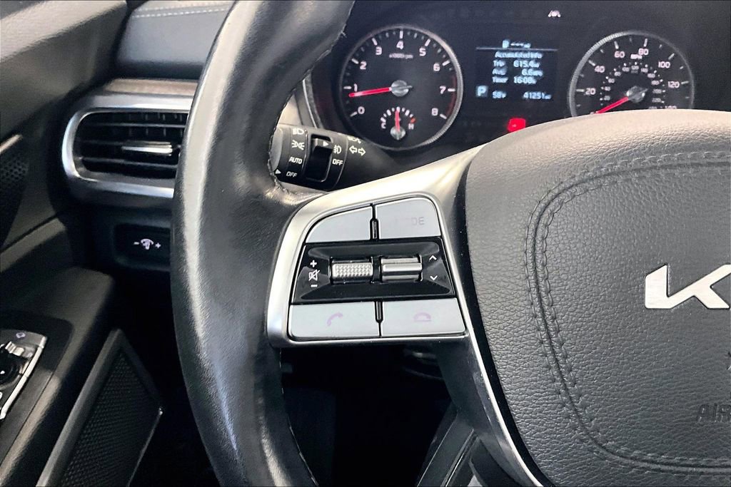 Used 2022 Kia Telluride EX image 8