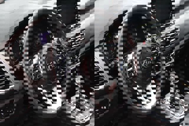 Used 2021 Kia Seltos LX image 13