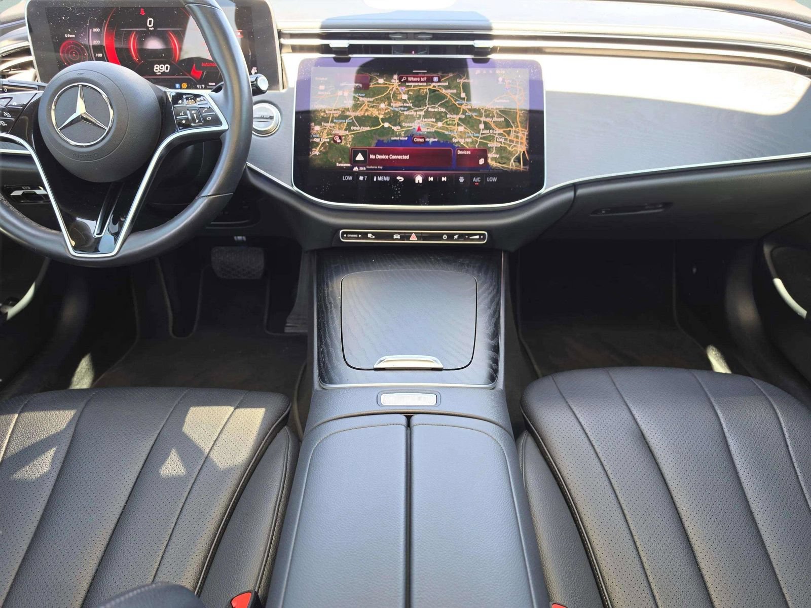 Used 2025 Mercedes-Benz E 350 4MATIC Sedan image 37