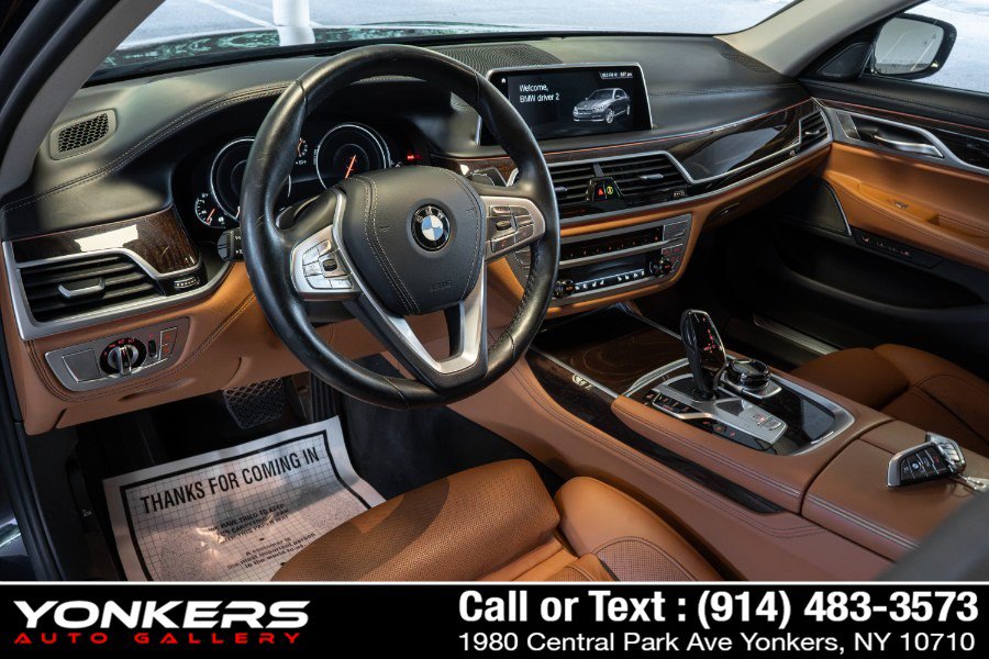 Used 2019 BMW 750i xDrive w/ Executive Package AWD/4WD image 30