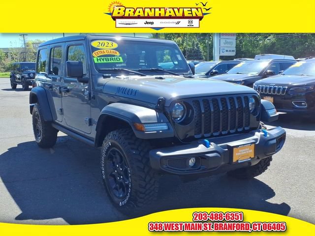 Used 2023 Jeep Wrangler Unlimited w/ Sun & Screen Package AWD/4WD image 1