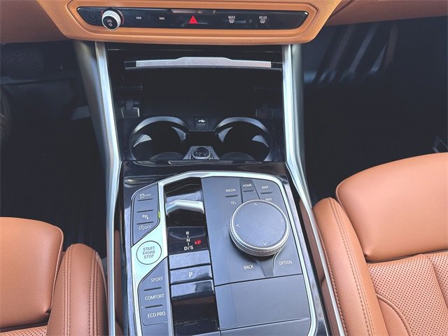 Used 2024 BMW 330i xDrive Sedan w/ Premium Package image 18