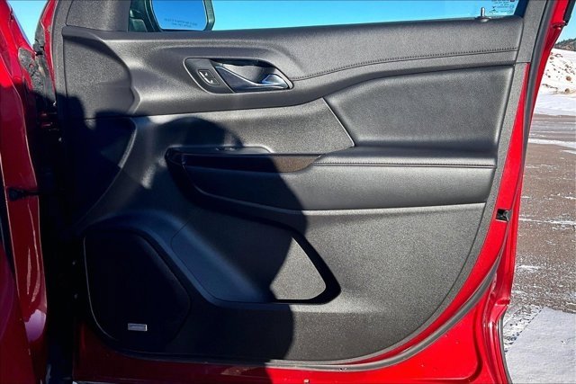 Used 2022 GMC Acadia AT4 w/ Technology Package image 29