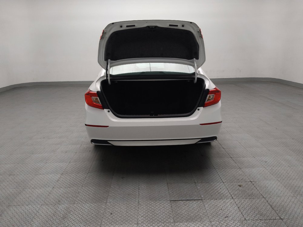 Used 2019 Honda Accord EX image 29