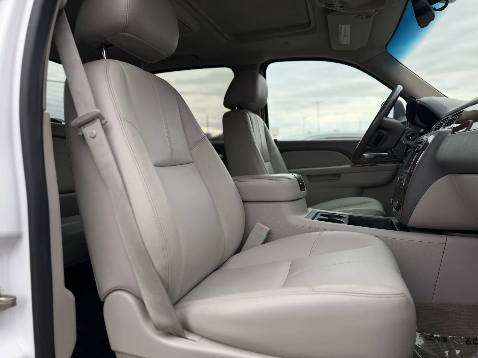 Used 2011 Chevrolet Silverado 3500 LTZ w/ LTZ Plus Package AWD/4WD image 45