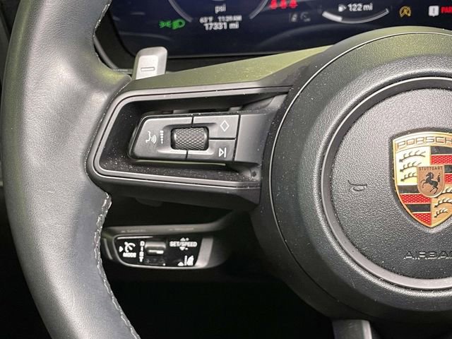 Certified 2025 Porsche Cayenne w/ Premium Package Plus image 40