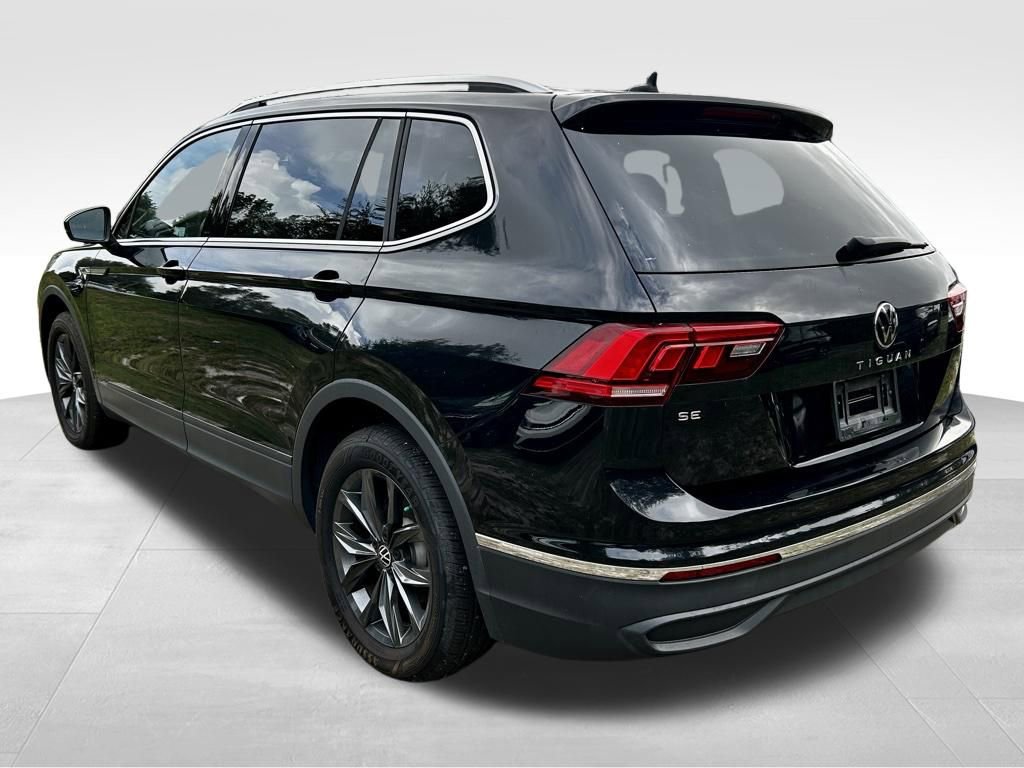 Used 2023 Volkswagen Tiguan SE image 7