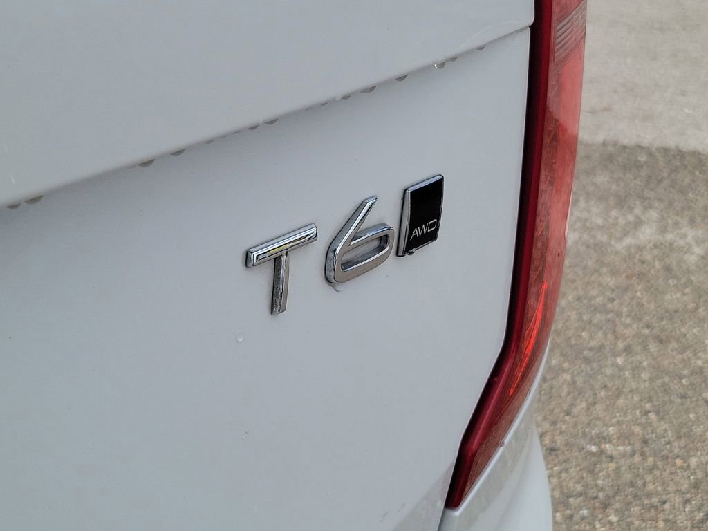 Used 2021 Volvo XC90 T6 Inscription w/ Protection Package Premier image 13