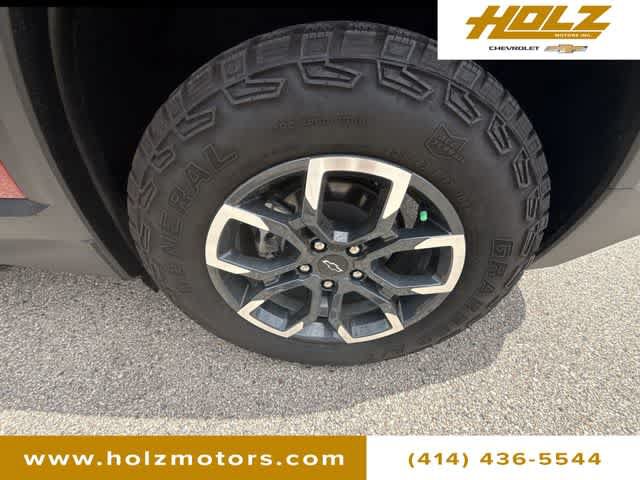Certified 2025 Chevrolet Equinox ACTIV w/ Convenience Package III AWD/4WD image 31