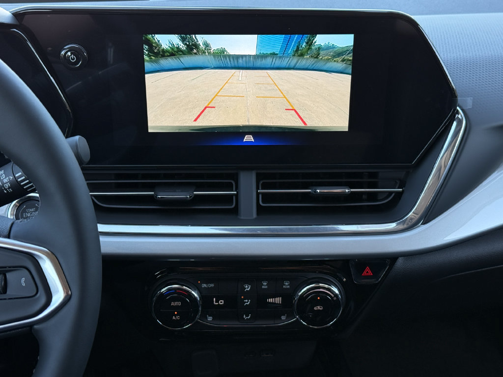 New 2026 Chevrolet Trax LT w/ Driver Confidence Package FWD image 19
