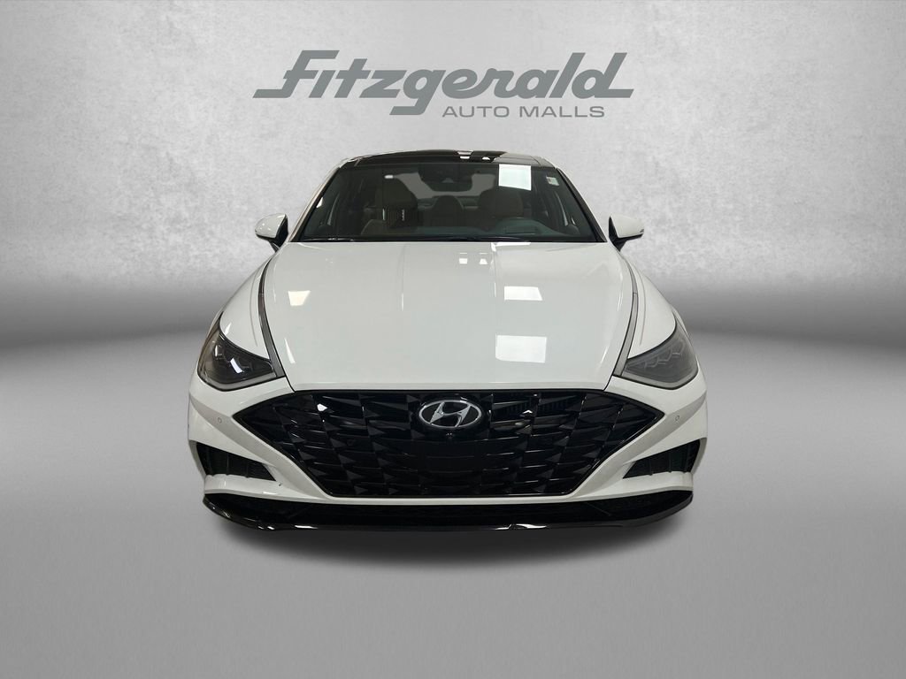 Used 2020 Hyundai Sonata Limited w/ Preferred Accessory Package FWD image 10