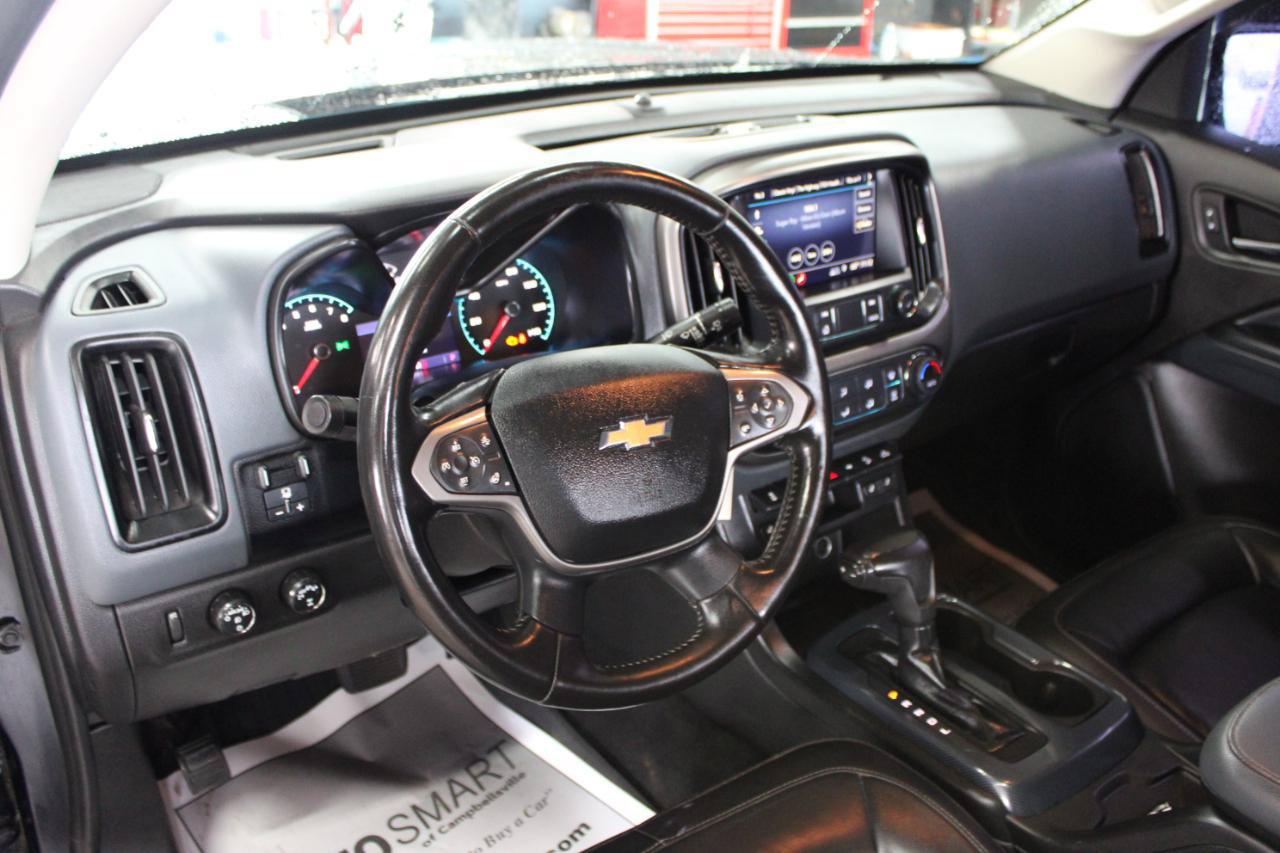 Used 2021 Chevrolet Colorado Z71 w/ Z71 Midnight Edition AWD/4WD image 13