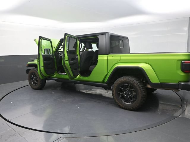 Used 2025 Jeep Gladiator Sport AWD/4WD image 34