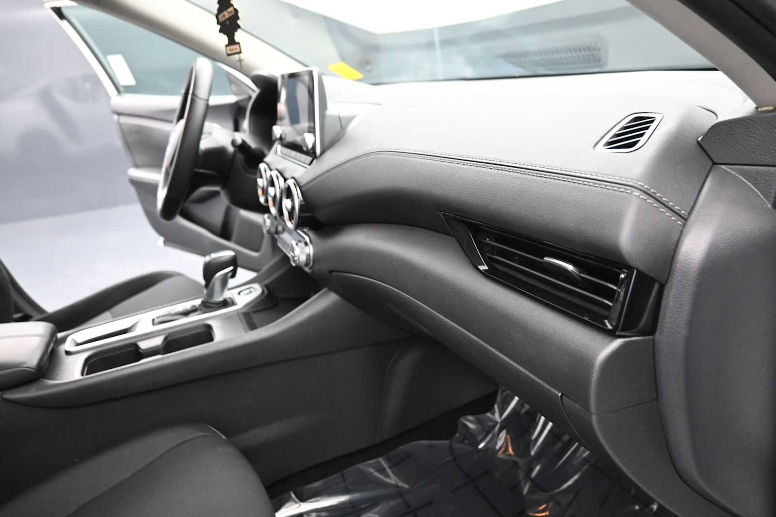 Used 2023 Nissan Sentra SV w/ All-Weather Package FWD image 16