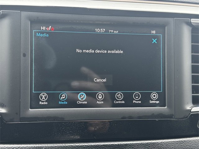 Certified 2019 Chrysler Pacifica Touring-L image 32