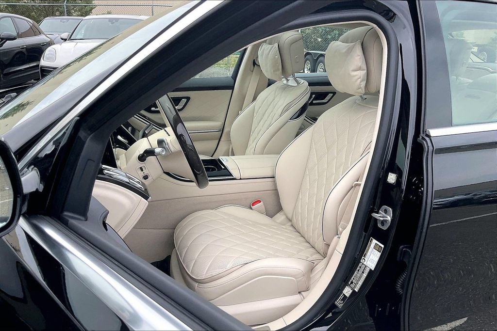 New 2026 Mercedes-Benz S 580 4MATIC Sedan image 9