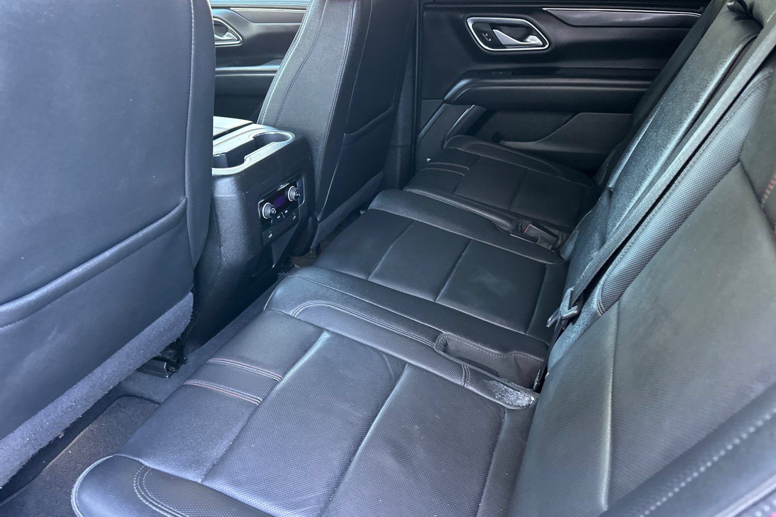 Used 2022 Chevrolet Tahoe RST RWD image 12