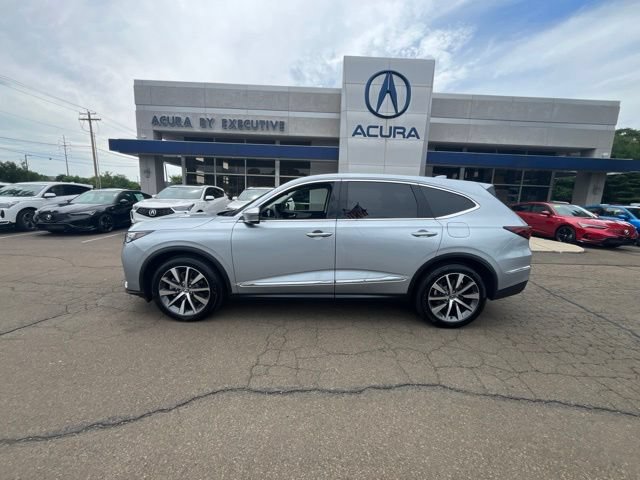 Certified 2026 Acura MDX w/ Technology Package AWD/4WD image 39