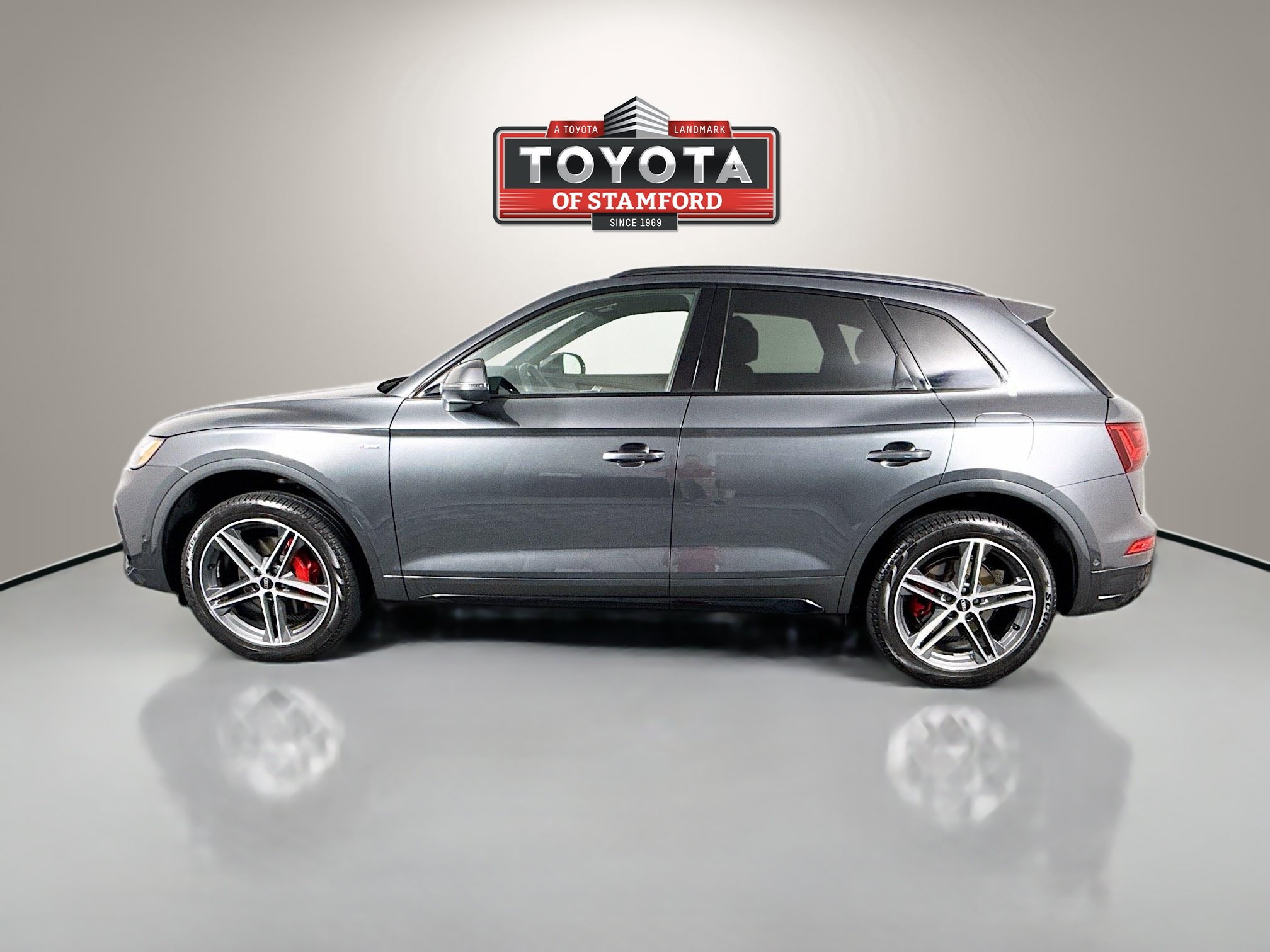Used 2024 Audi Q5 e Prestige AWD/4WD image 4