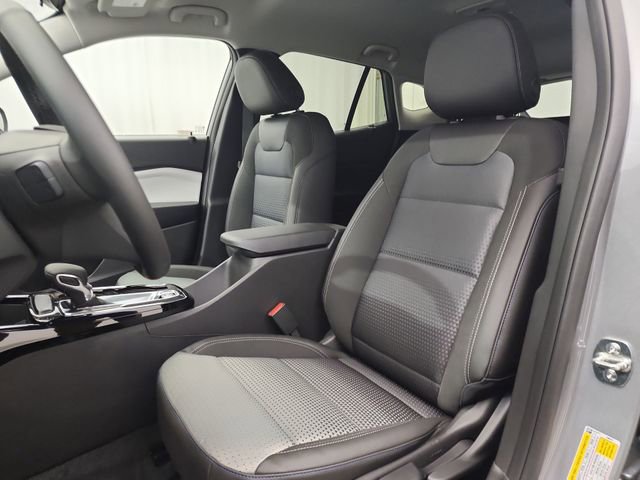 New 2026 Chevrolet Trax LT w/ Driver Confidence Package FWD image 14