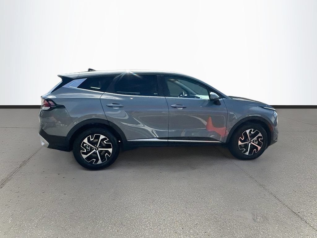 Certified 2025 Kia Sportage EX FWD image 8