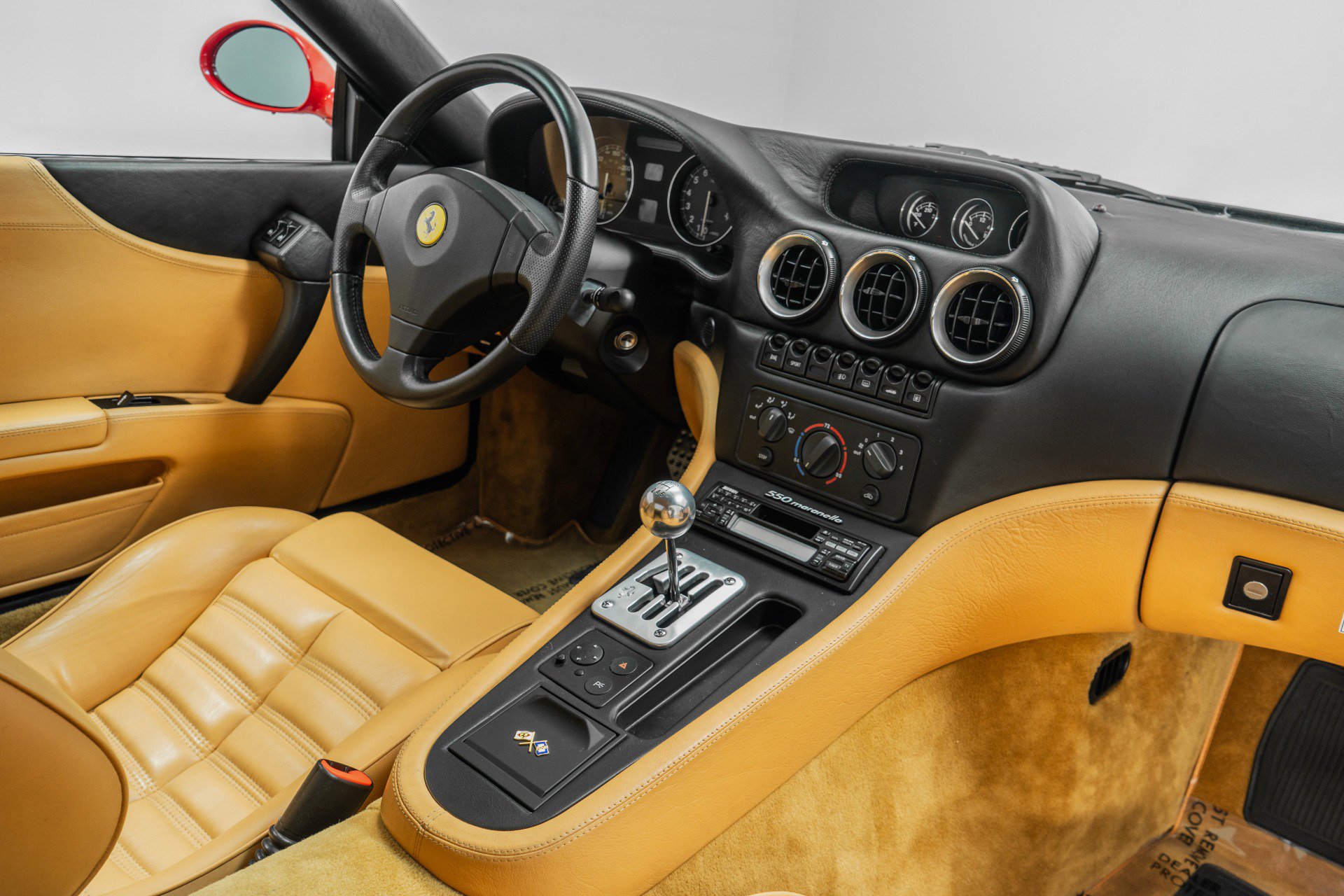 Used 1999 Ferrari 550 Maranello Coupe image 34