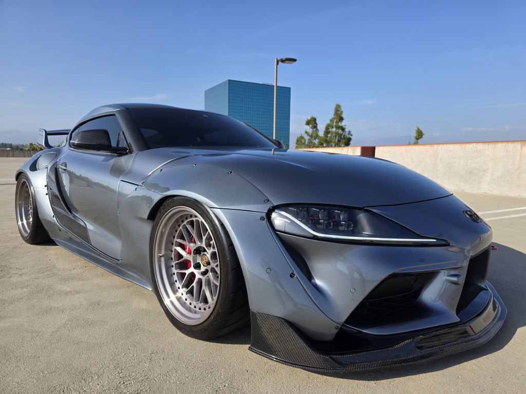 Used 2021 Toyota Supra Premium w/ Driver Assist Package RWD image 5