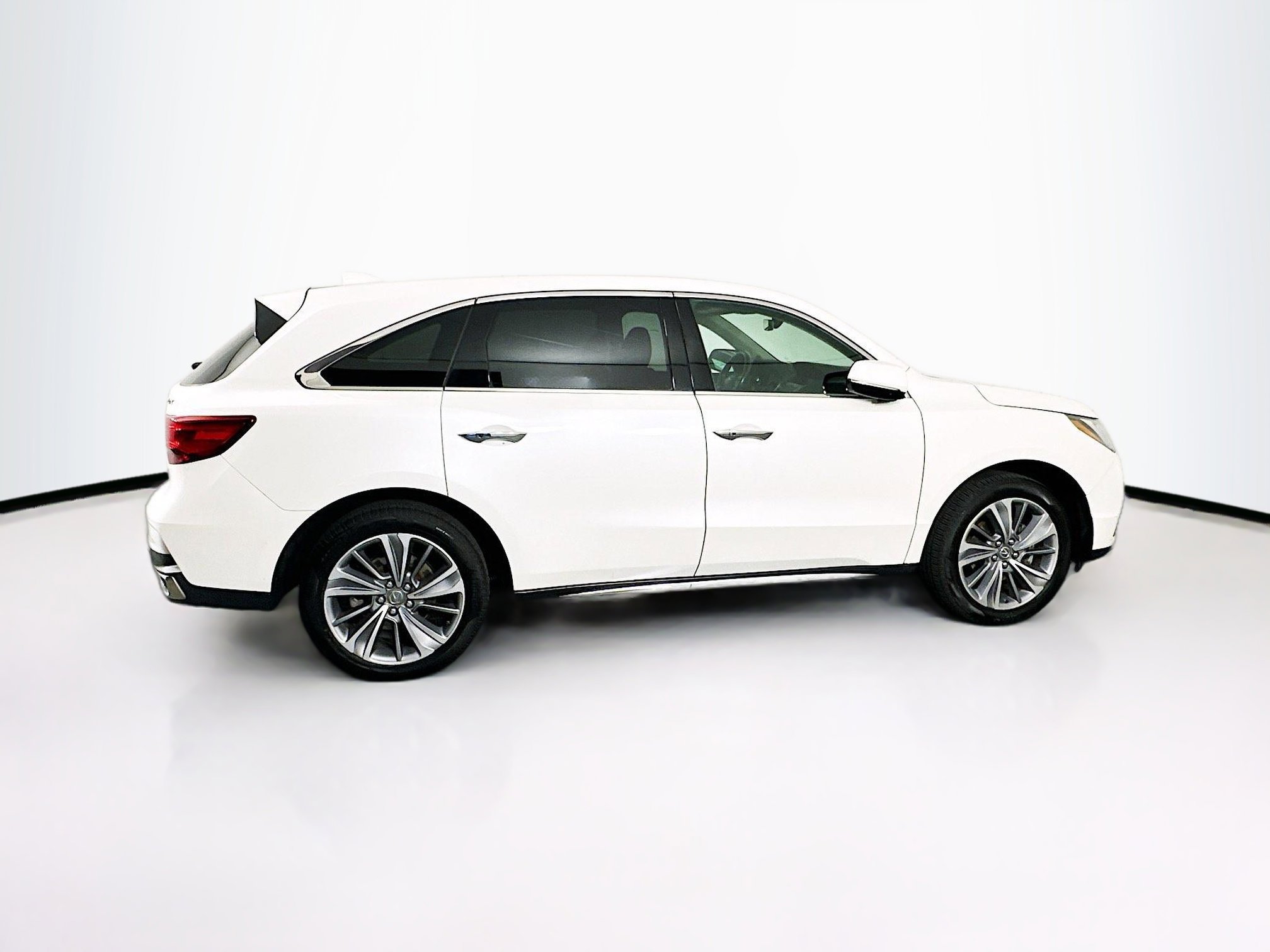 Used 2018 Acura MDX FWD w/ Technology Package image 10