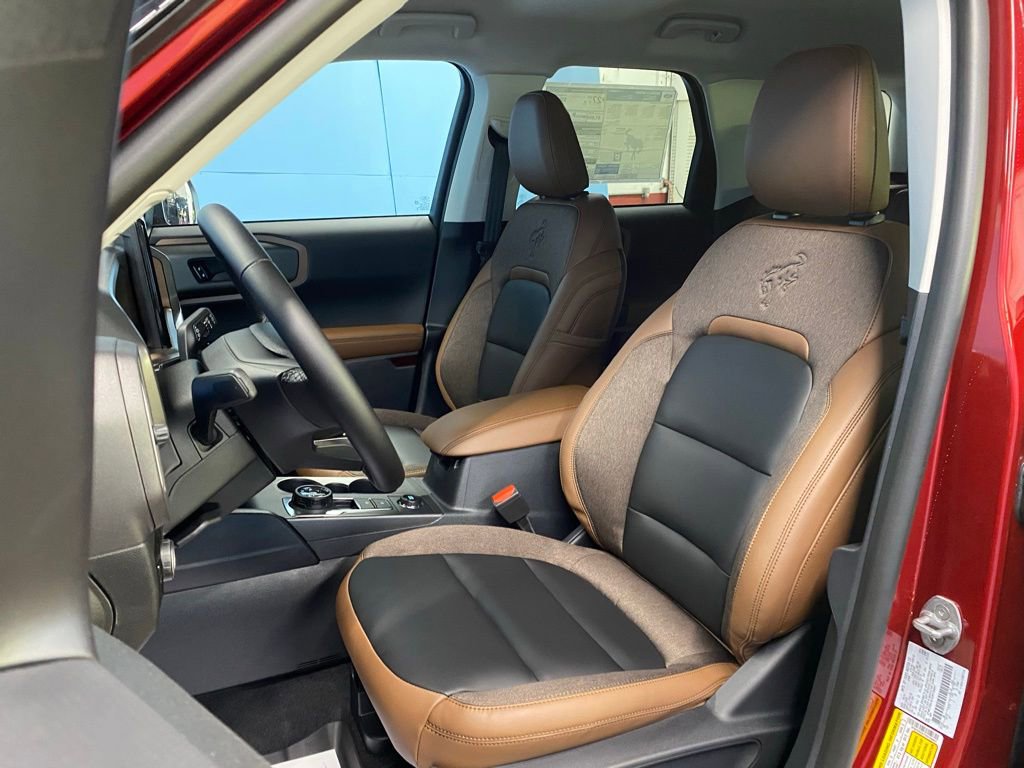 New 2025 Ford Bronco Sport Outer Banks w/ Outer Banks Tech Package+ image 18