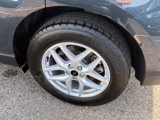 Certified 2024 Ford Edge SEL w/ Convenience Package AWD/4WD image 5