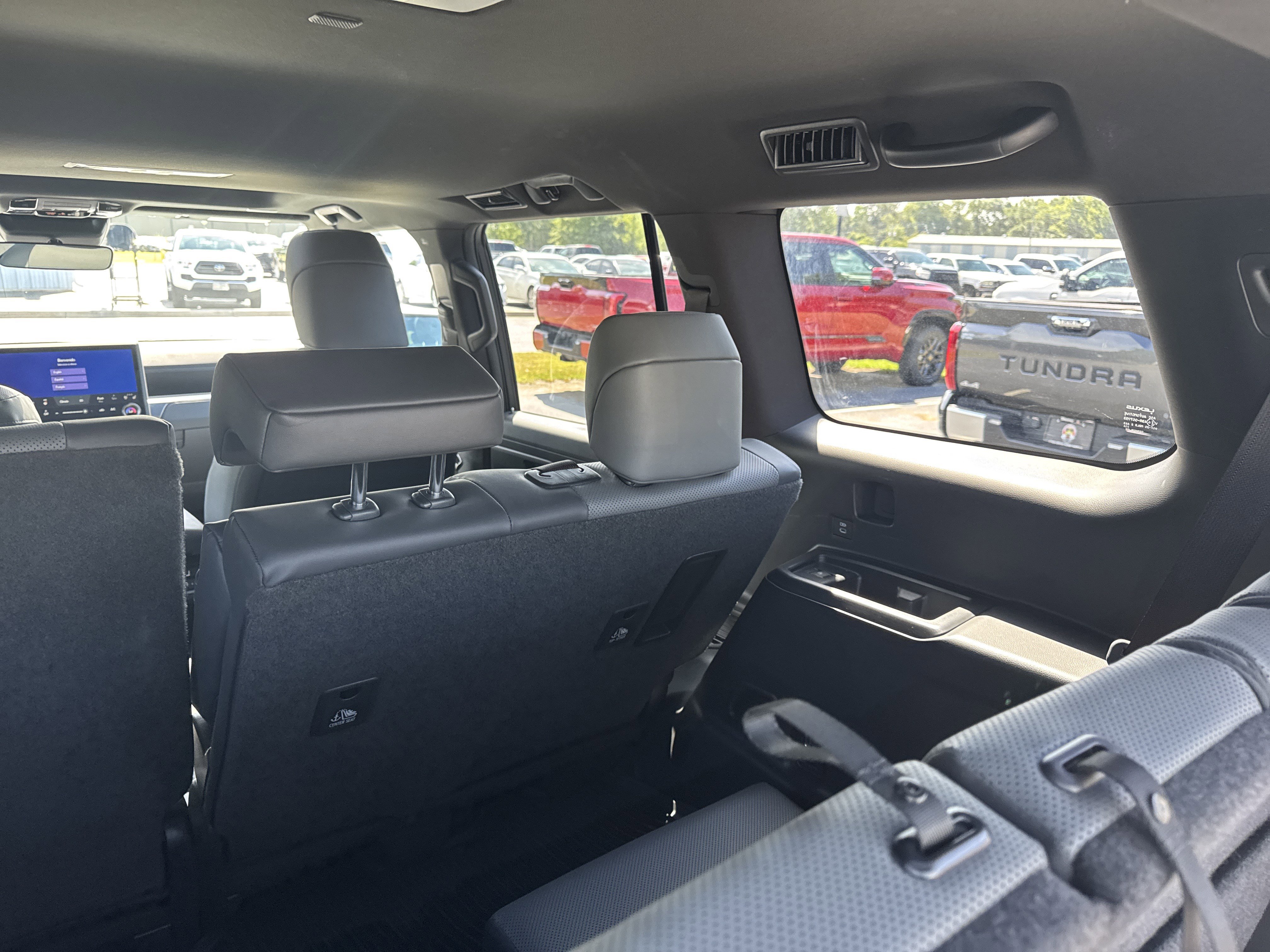 Used 2024 Lexus GX 550 AWD/4WD image 32